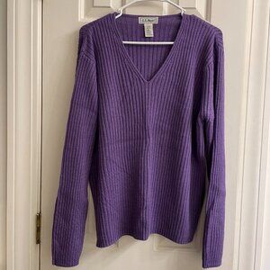 Vintage L.L.Bean Purple 100% Wool V neck Pullover Sweater
